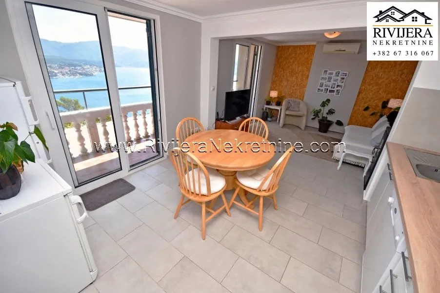 Prodaja, kuća, 213m², Žvinje, Herceg Novi