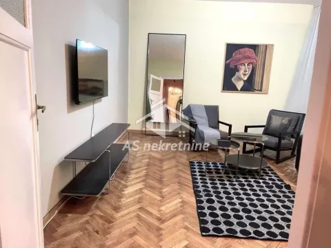 Rent, three bedroom apartment, 90m², Vračar Sve Podlokacije, Beograd - image 3