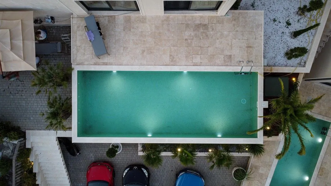Sale, house, 300m², Kuljače, Budva