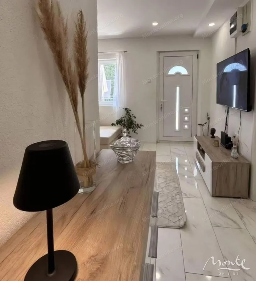 Sale, house, 168m², Dobre Vode, Bar