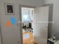 Izdavanje, trosoban stan, 54m², Farmaceutski Fakultet, Voždovac Sve Podlokacije - image 20