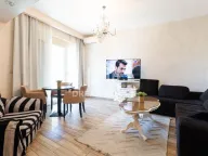 Sale, two bedroom apartment, 68m², Centar, Budva - image 2