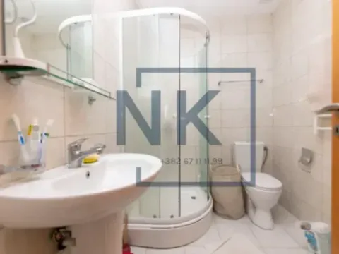 Izdavanje, garsonjera, 27m², Stari Aerodrom, Podgorica - image 5