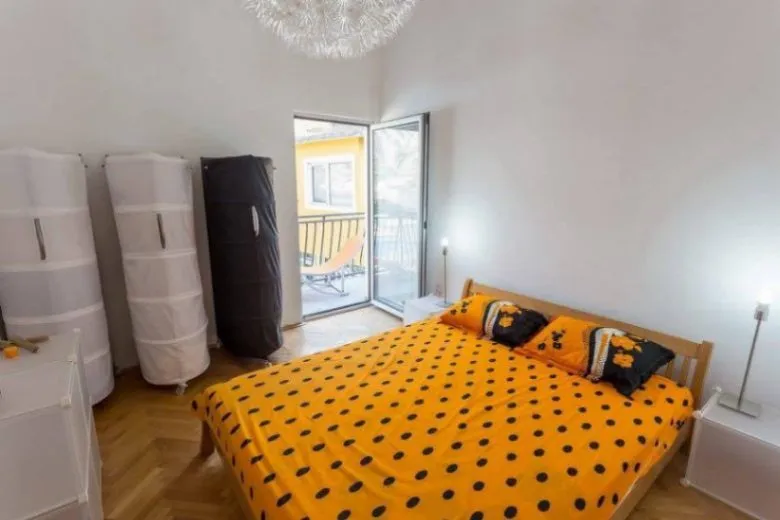 Sale, three bedroom apartment, 110m², Kotor, Crna Gora