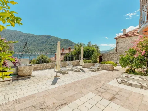 Sale, house, 484m², Perast, Kotor - image 5