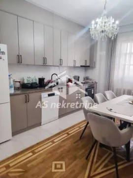 Rent, four bedroom apartment, 120m², Bulbulder, Zvezdara Sve Podlokacije - image 10
