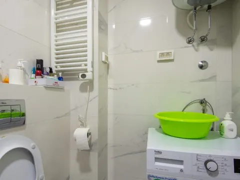 Izdavanje, jednosoban stan, 50m², Central Point, Podgorica - image 6