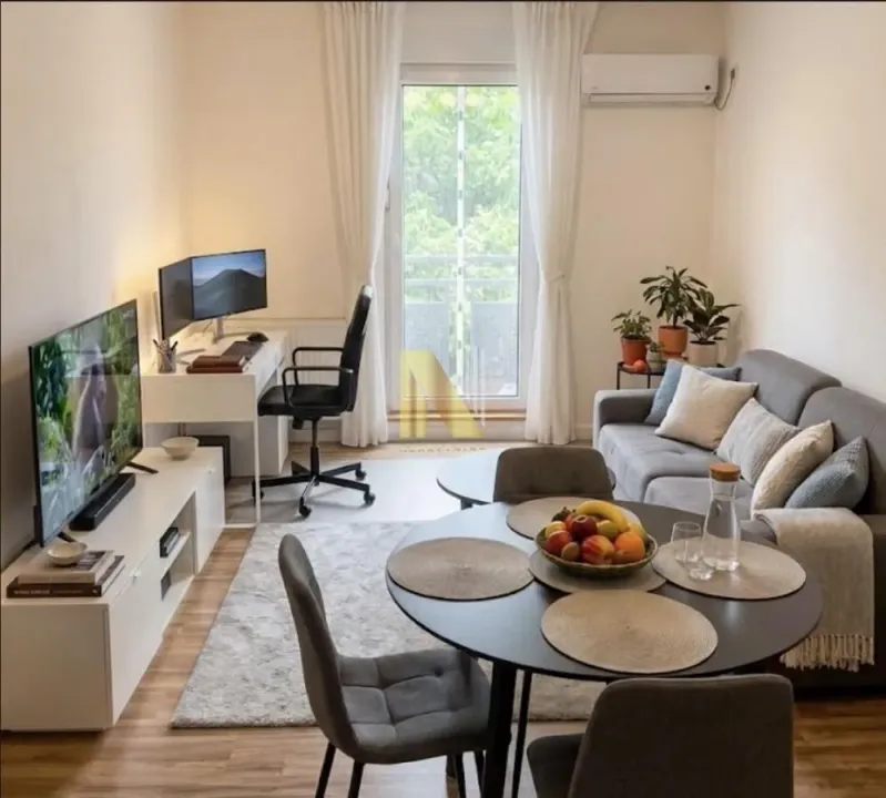 Izdavanje, dvosoban stan, 52m², Grbavica, Novi Sad Sve Podlokacije