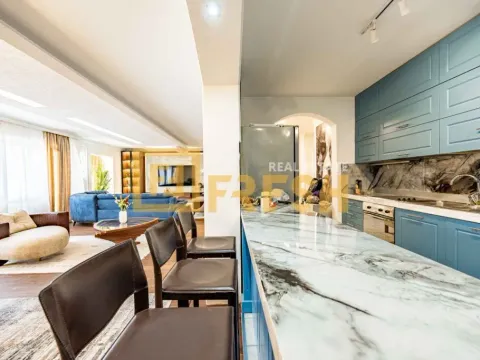 Rent, three bedroom apartment, 202m², Gorica C, Podgorica - image 2