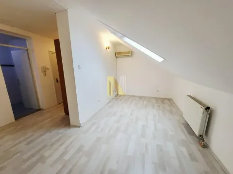 Sale, studio apartment, 20m², Nova Detelinara, Novi Sad Sve Podlokacije