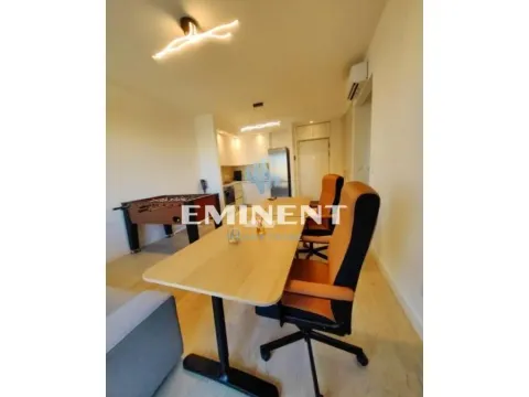 Rent, two bedroom apartment, 54m², Savski Venac, Beograd - image 3