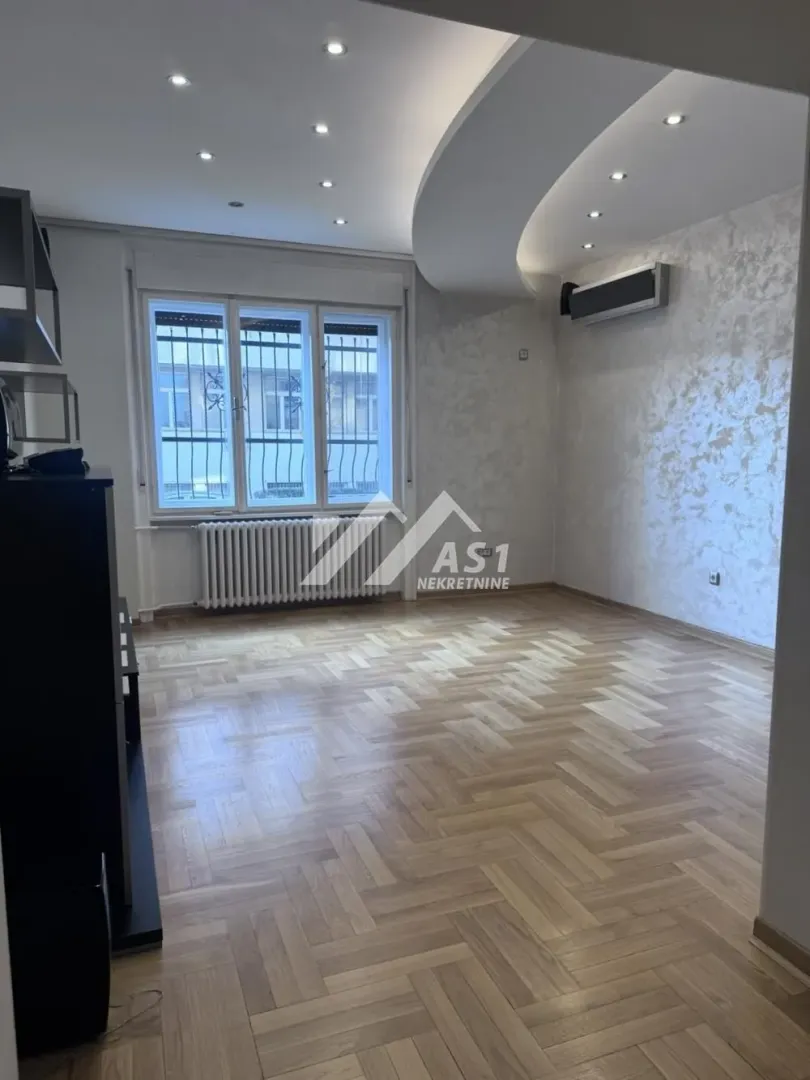 Prodaja, trosoban stan, 79m², Novi Sad Sve Podlokacije, Novi Sad