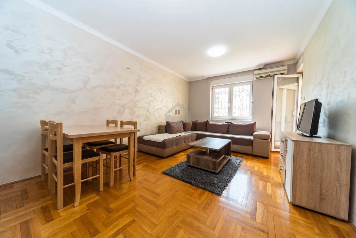 Rent, one bedroom apartment, 45m², Stari Aerodrom, Podgorica