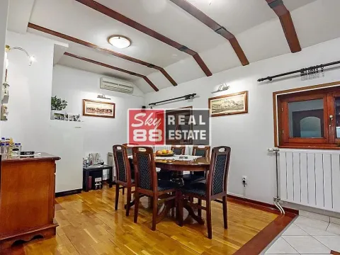 Prodaja, četvorosoban stan, 104m², Stari Grad, Beograd - image 4