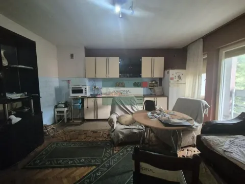 Prodaja, dvosoban stan, 65m², Strelište, Jagodina - image 12