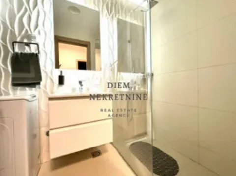 Izdavanje, jednosoban stan, 55m², Master Kvart, Podgorica - image 13