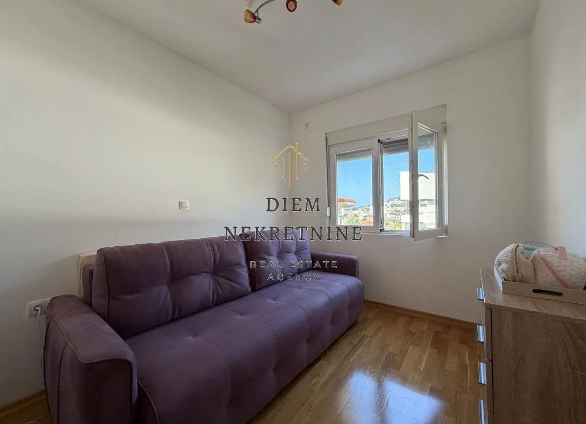 Rent, one bedroom apartment, 57m², Ilino, Bar