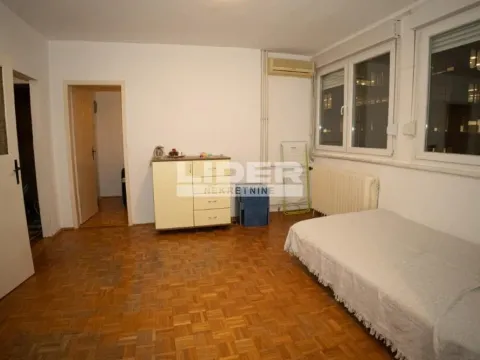 Sale, one bedroom apartment, 39m², Novi Beograd Blok 21, Novi Beograd Sve Podlokacije - image 2