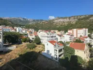 Izdavanje, jednosoban stan, 50m², Lazi, Budva - image 2