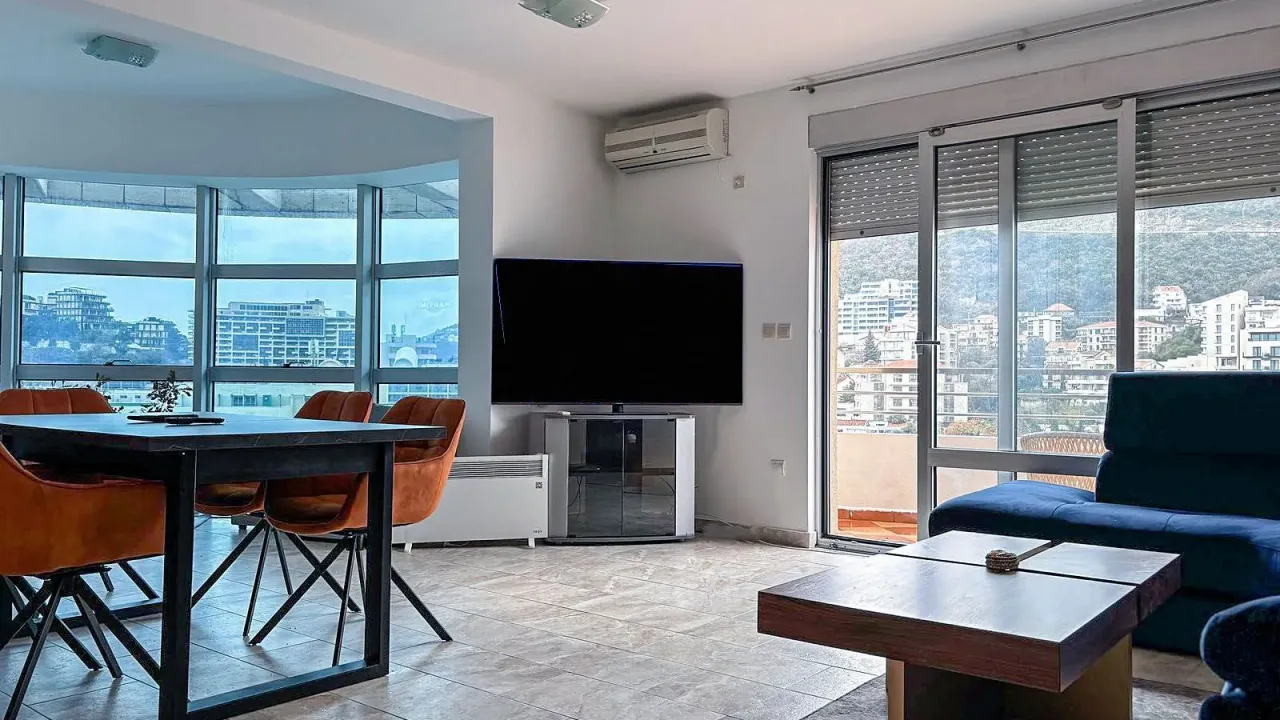 Sale, one bedroom apartment, 71m², Bečići, Budva