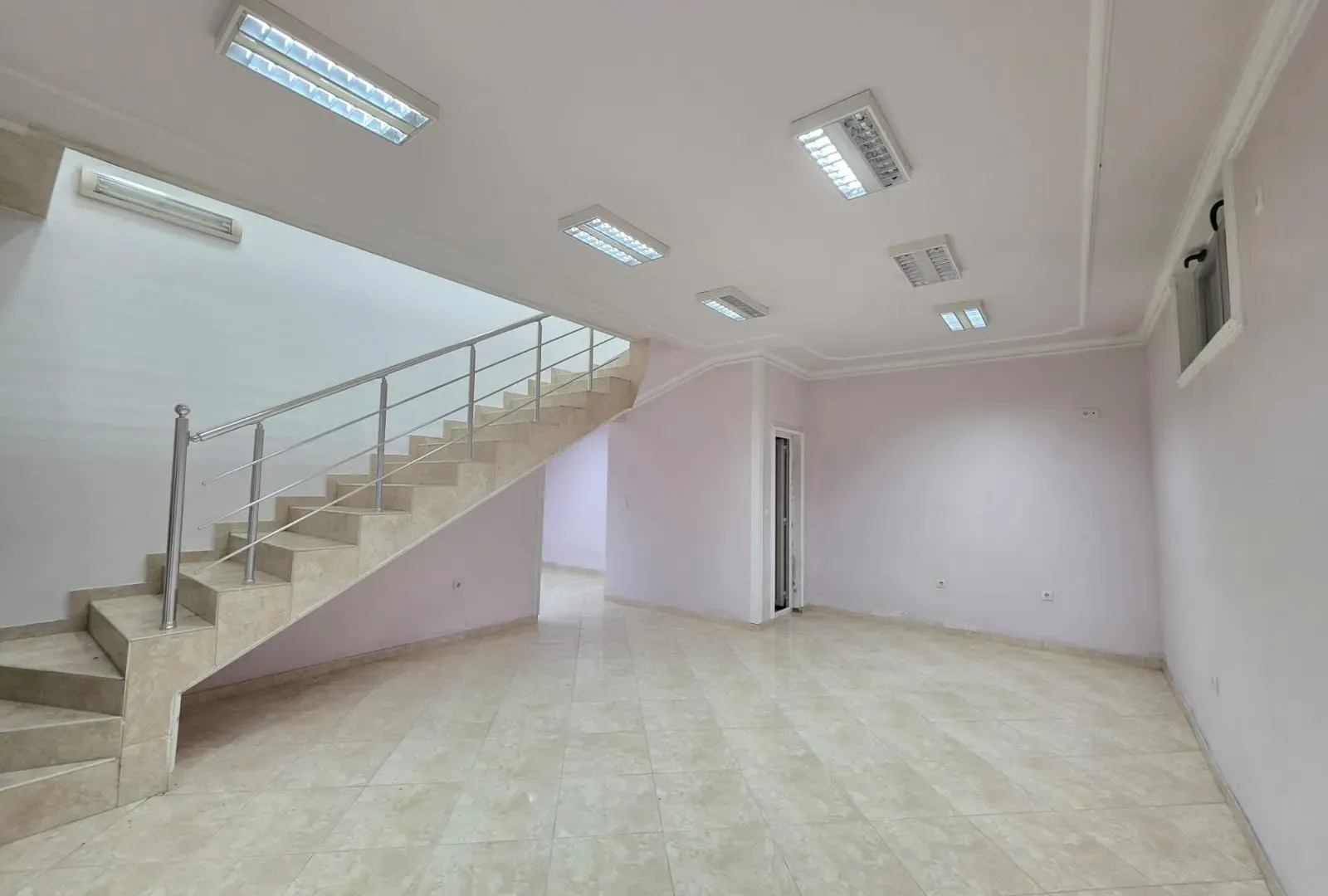 Sale, office space, 82m², Podgorica, Crna Gora