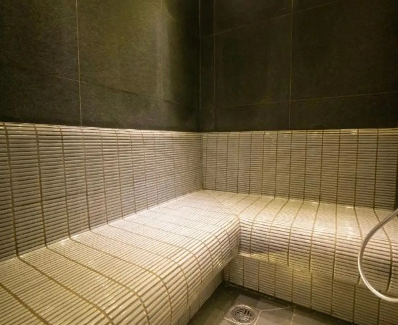 Sale, one bedroom apartment, 45m², Bečići, Budva
