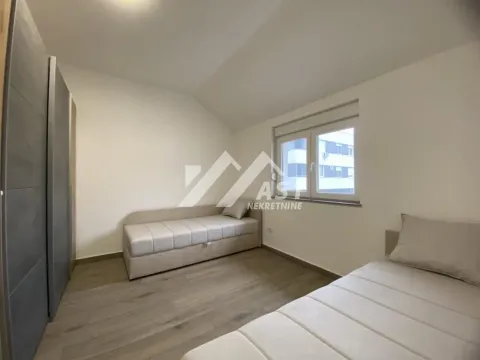 Izdavanje, trosoban stan, 75m², Stari Majur, Petrovaradin - image 6