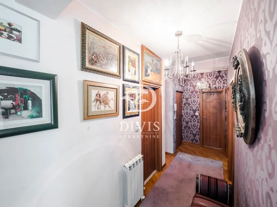 Prodaja, trosoban stan, 81m², Dedinje Beli Dvor, Dedinje Sve Podlokacije