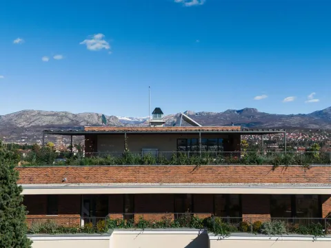 Prodaja, stan, 515m², Gorica C, Podgorica - image 32