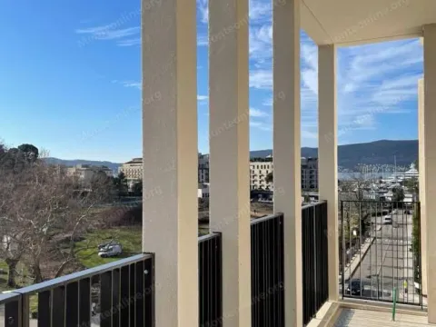 Sale, two bedroom apartment, 90m², Porto Montenegro, Tivat - image 17