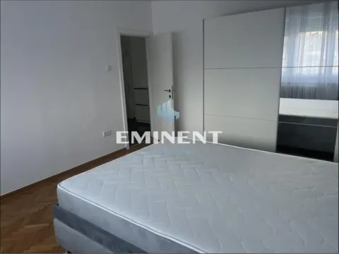 Izdavanje, dvosoban stan, 50m², Uciteljsko Naselje, Zvezdara Sve Podlokacije - image 8