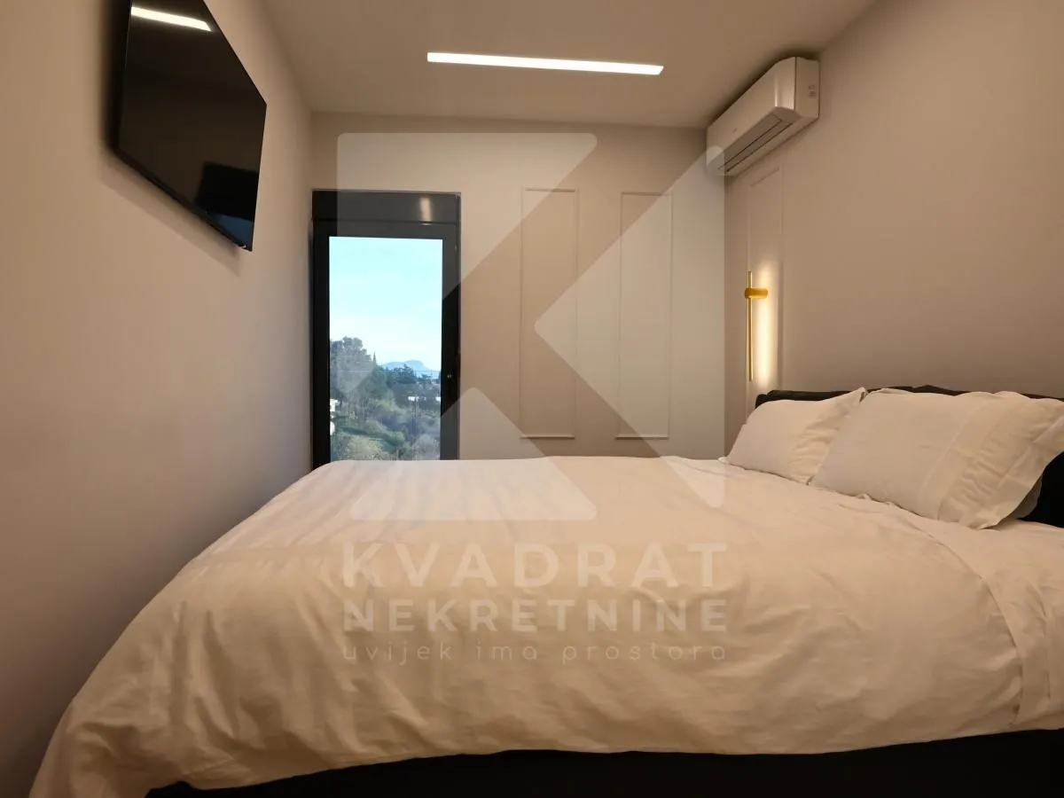 Izdavanje, dvosoban stan, 66m², Centar, Podgorica