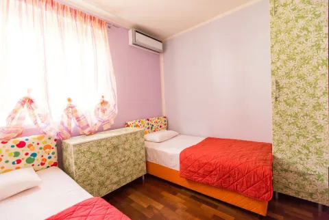 Sale, four bedroom apartment, 90m², Petrovac, Budva - image 7