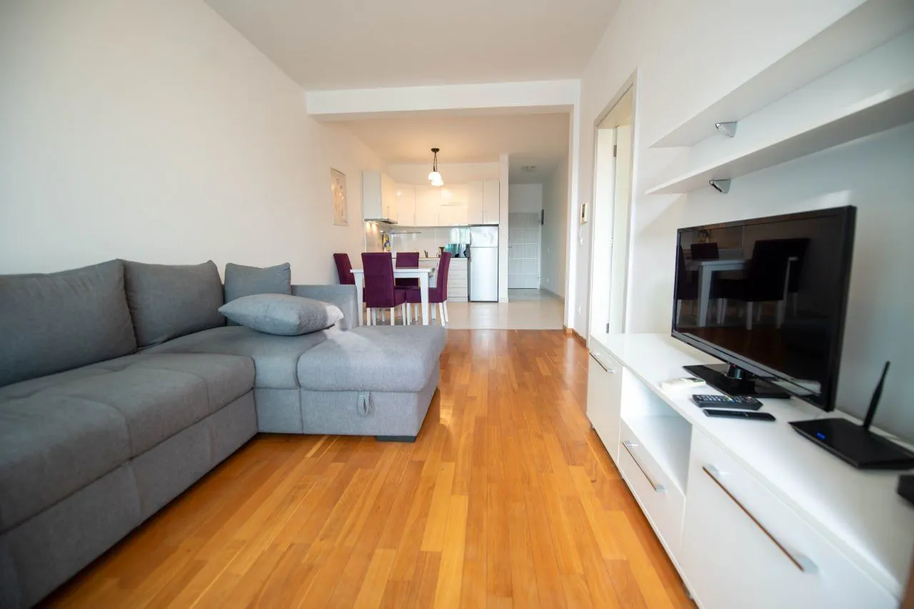 Sale, two bedroom apartment, 55m², Bečići, Budva