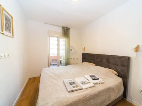 Izdavanje, jednosoban stan, 50m², Central Point, Podgorica - image 6