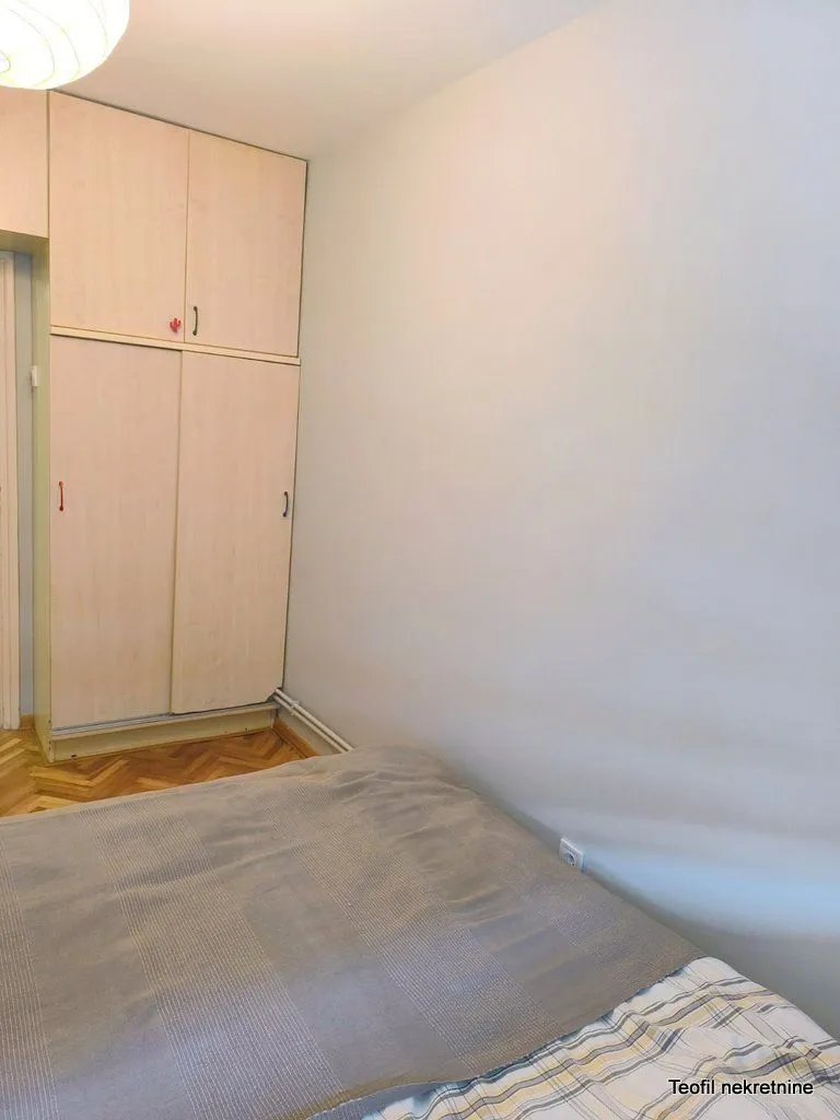 Rent, two bedroom apartment, 38m², Stari Grad, Beograd