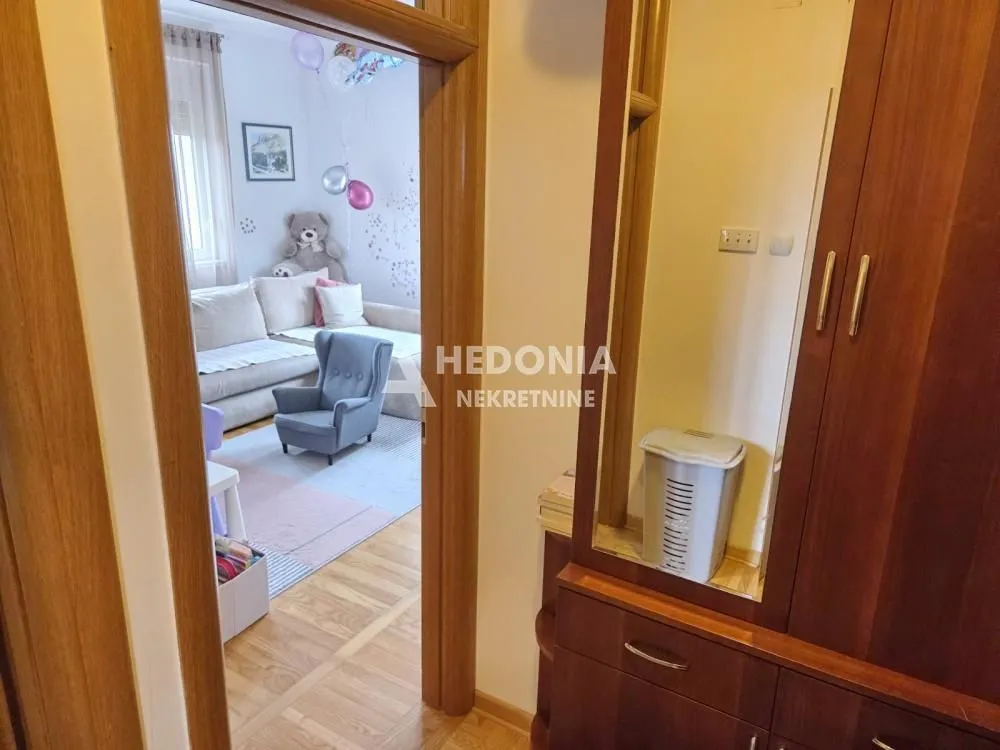 Prodaja, jednosoban stan, 42m², Brace Jerković, Voždovac Sve Podlokacije