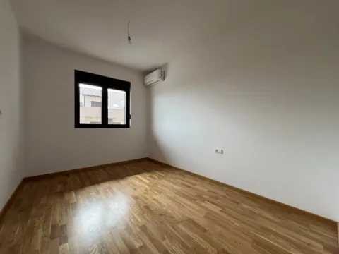 Izdavanje, jednosoban stan, 45m², Zabjelo, Podgorica - image 4
