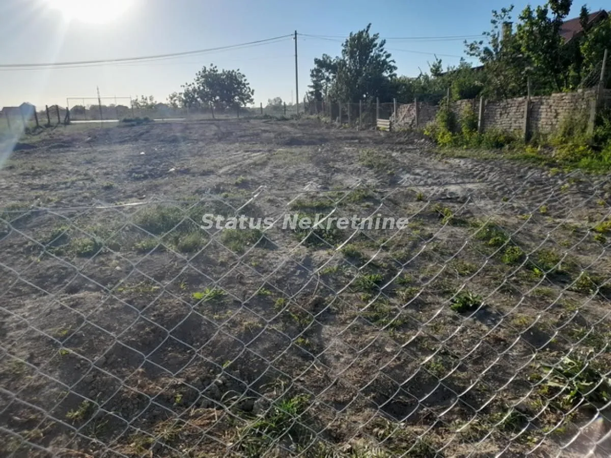 Rent, land lot, 880m², Veternik, Novi Sad Sve Podlokacije