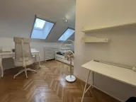 Izdavanje, četvorosoban stan, 130m², Centar, Novi Sad - image 22