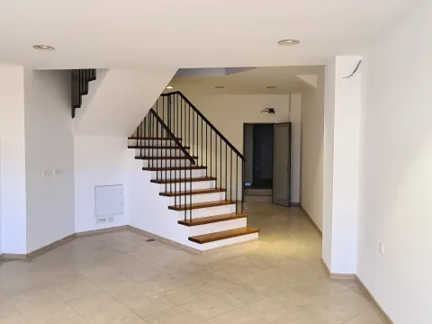 Rent, office space, 96m², Centar, Herceg Novi - image 3