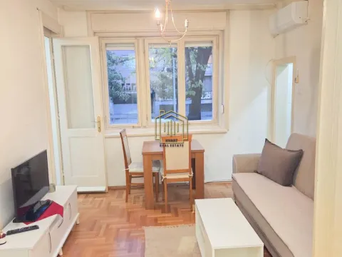 Rent, one bedroom apartment, 40m², Podgorica, Crna Gora - image 2