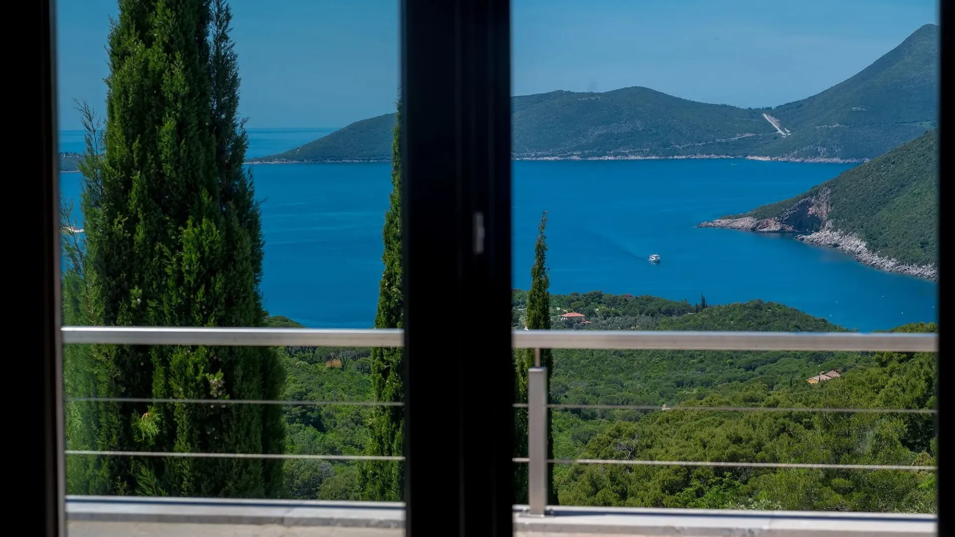 Rent, house, 240m², Luštica, Herceg Novi