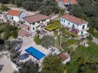 Izdavanje, kuća, 200m², Bar, Crna Gora - image 1