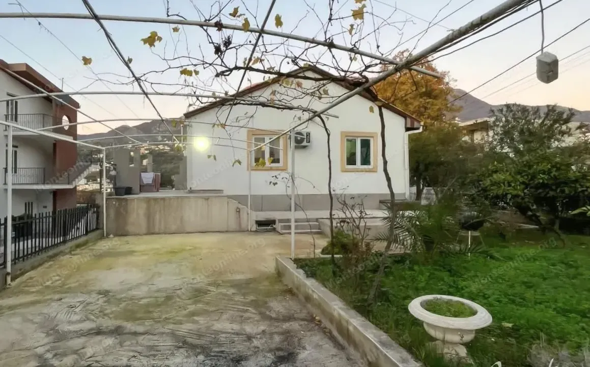 Sale, house, 168m², Dobre Vode, Bar