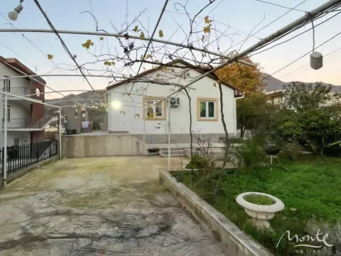 Sale, house, 168m², Dobre Vode, Bar - image 1