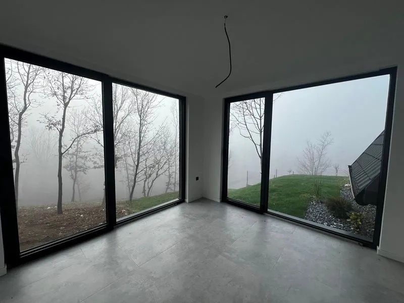 Prodaja, kuća, 120m², Sopot (mesto), Sopot