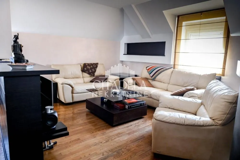 Sale, four bedroom apartment, 100m², Žarkovo, Beograd