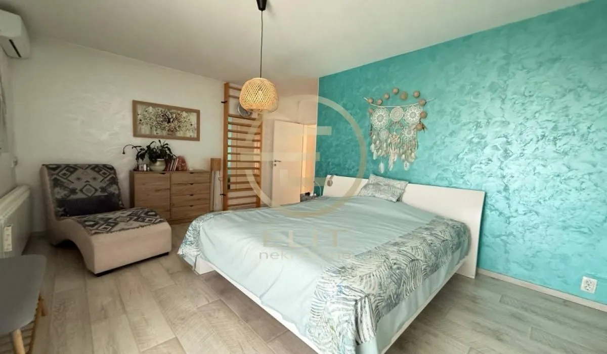 Sale, house, 273m², Petrovaradin, Novi Sad