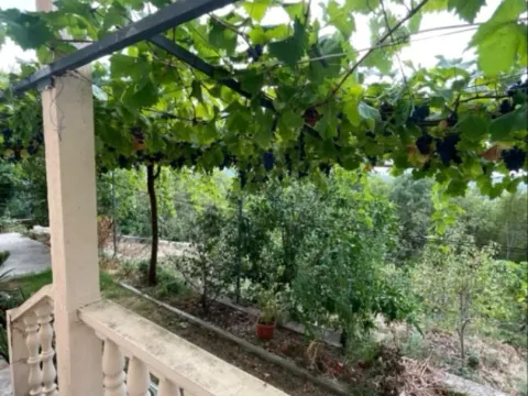 Izdavanje, kuća, 94m², Lastva Grbaljska, Kotor - image 9